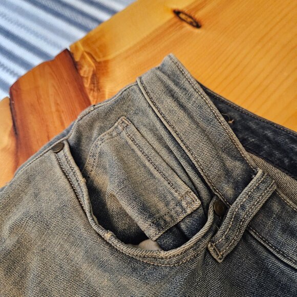 Carve Designs Carson Jean in Beach Blue - organic cotton! Fit like a 4 or 6 - Picture 5 of 10